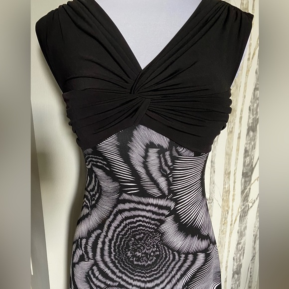 SPACE dress😎 - Picture 2 of 10